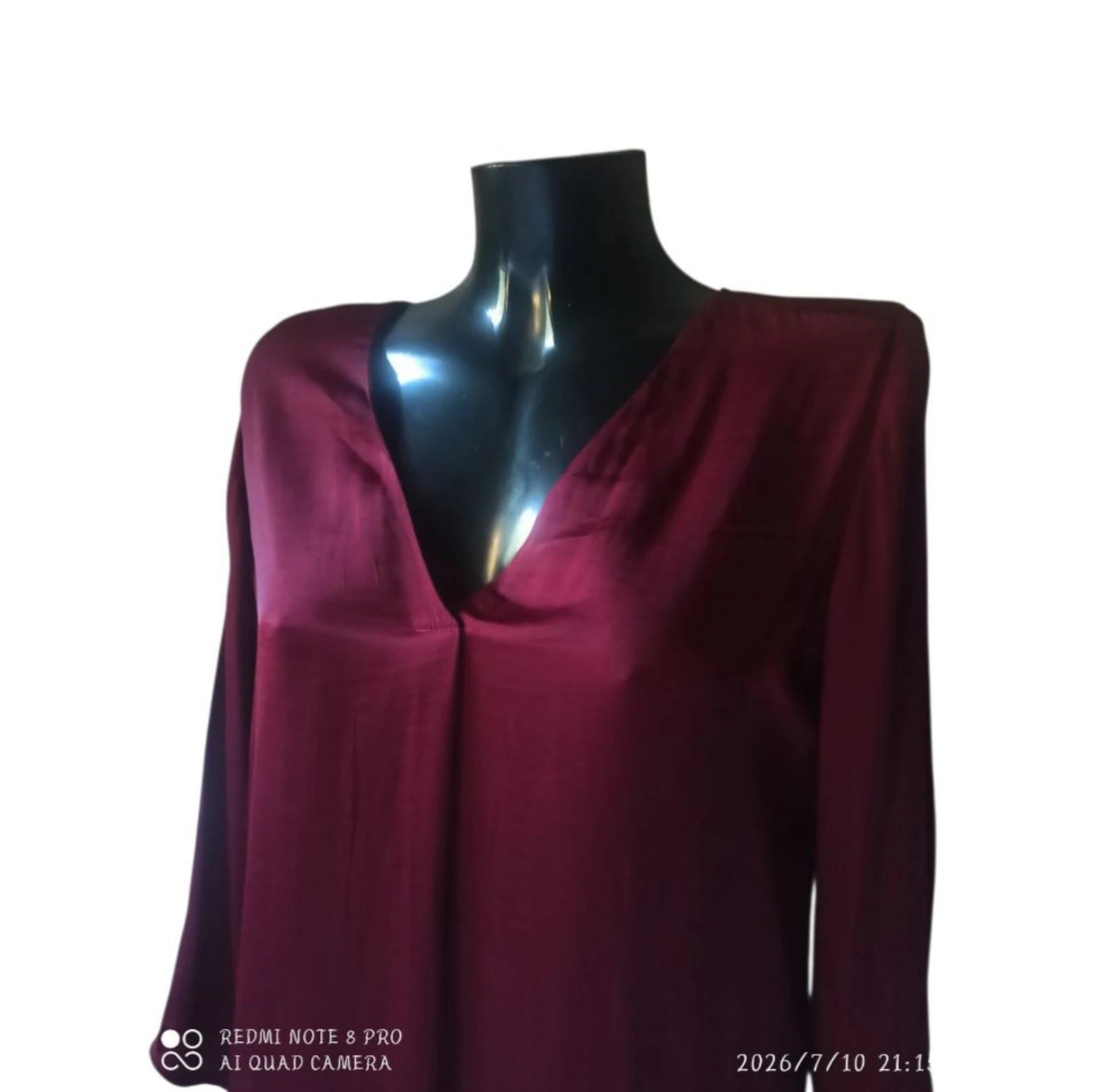 Blusa corte fluido color burdeos